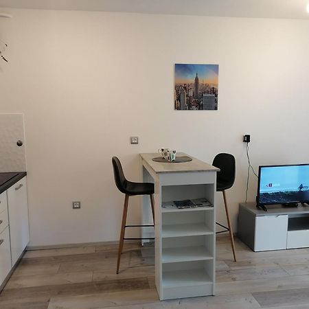 Apartman Ester بولا الغرفة الصورة