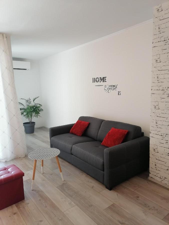 Apartman Ester بولا المظهر الخارجي الصورة