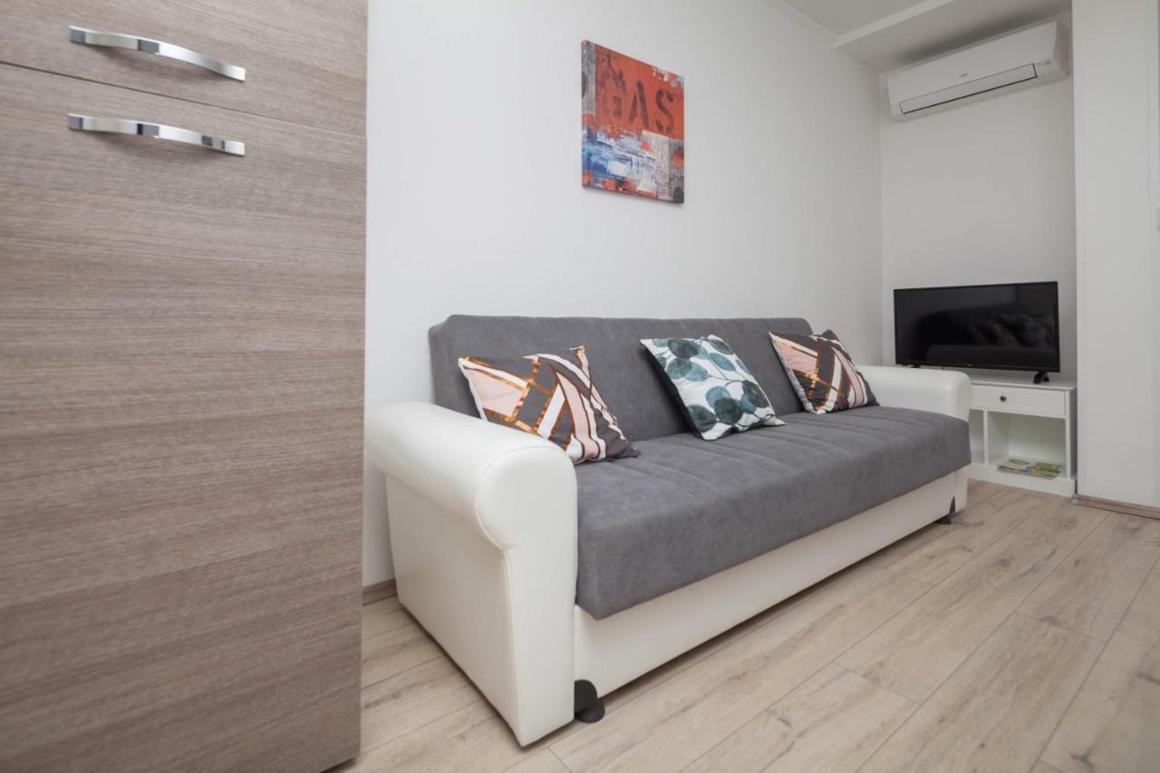 Apartman Ester بولا المظهر الخارجي الصورة
