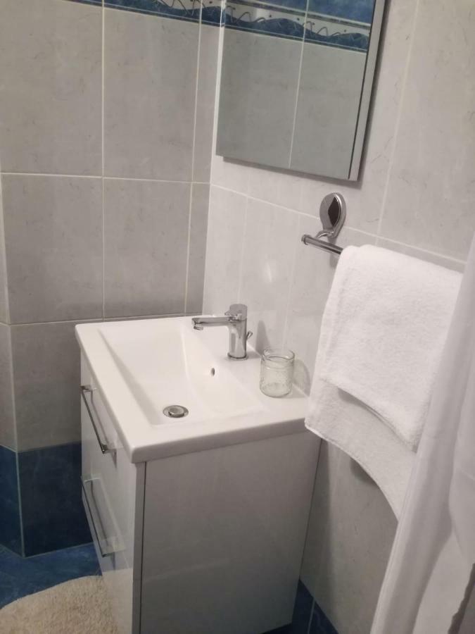Apartman Ester بولا المظهر الخارجي الصورة