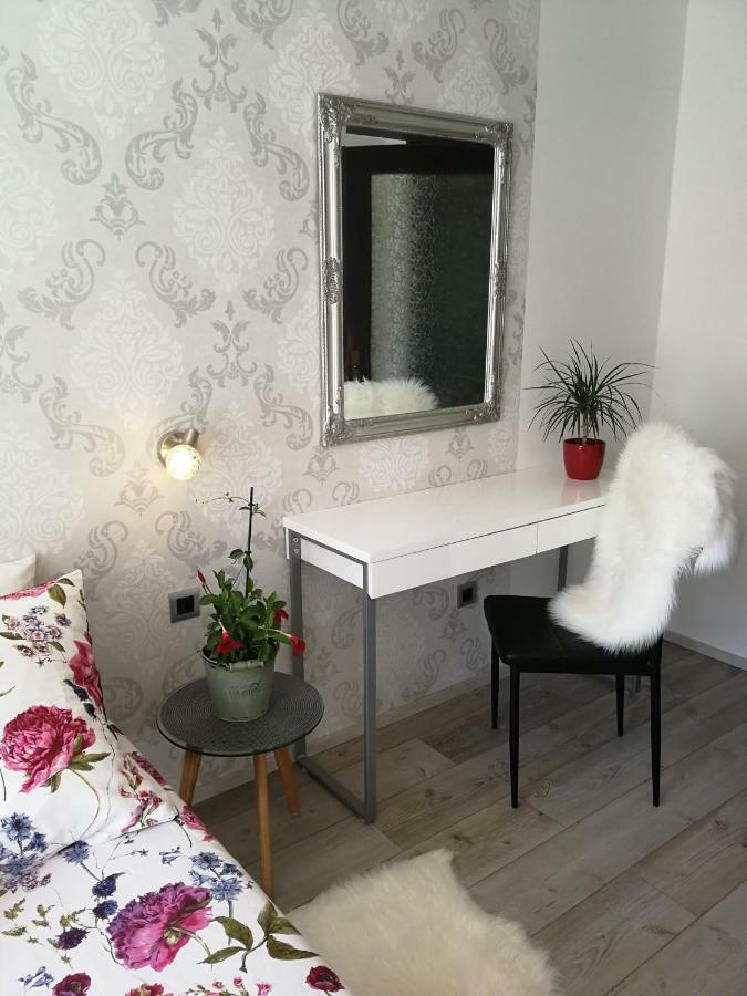 Apartman Ester بولا المظهر الخارجي الصورة
